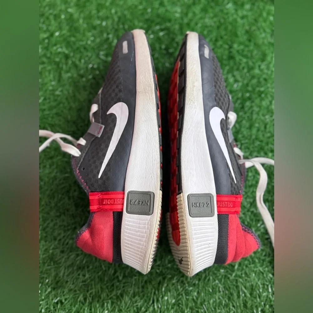 Nike Kids (GS)Nike Reposto 'Dark Smoke Grey University Red' DA3260-008 Size 4.5Y